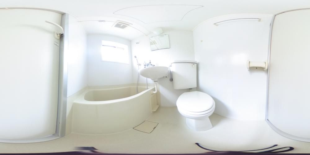 �o�X���[��