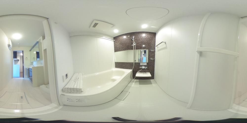 �o�X���[��