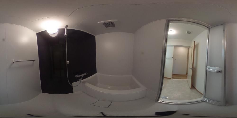 �o�X���[��