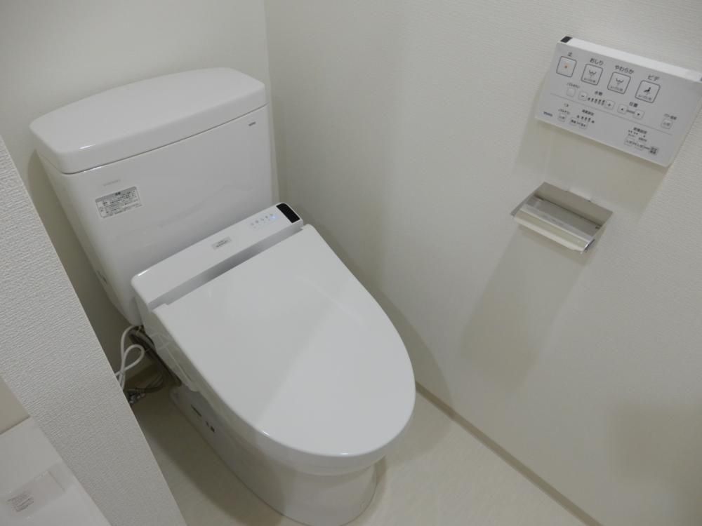 【トイレ】　同間取別号室